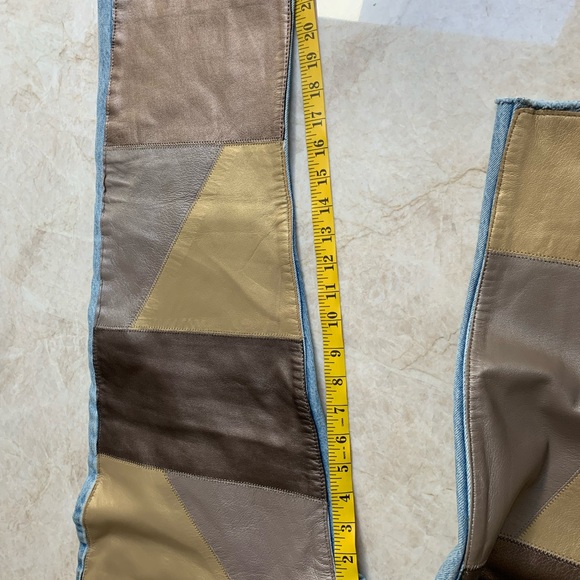 Repurposed Levi’s jeans with leather patchwork. Levi’s 505 regular fit - Picture 8 of 11